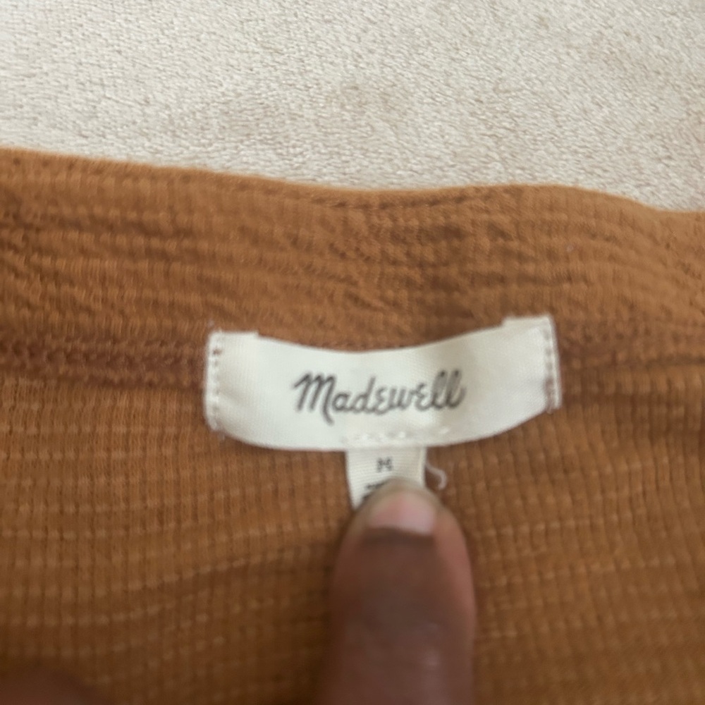 Madewell Women's Camel Brown V-Neck Button Cardigan Sweater - Picture 4 of 6